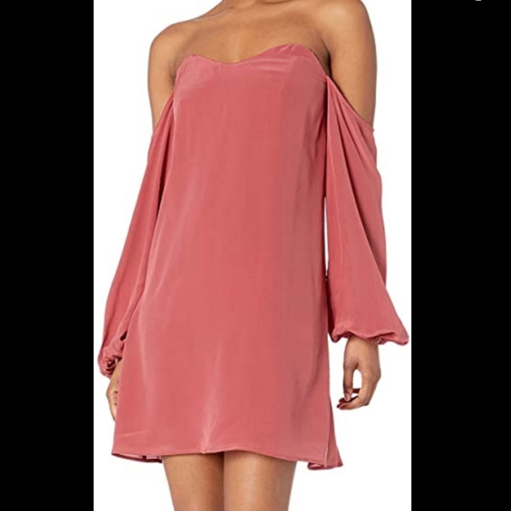 Woman’s Short dress